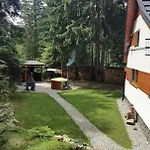 Lodge Maco *